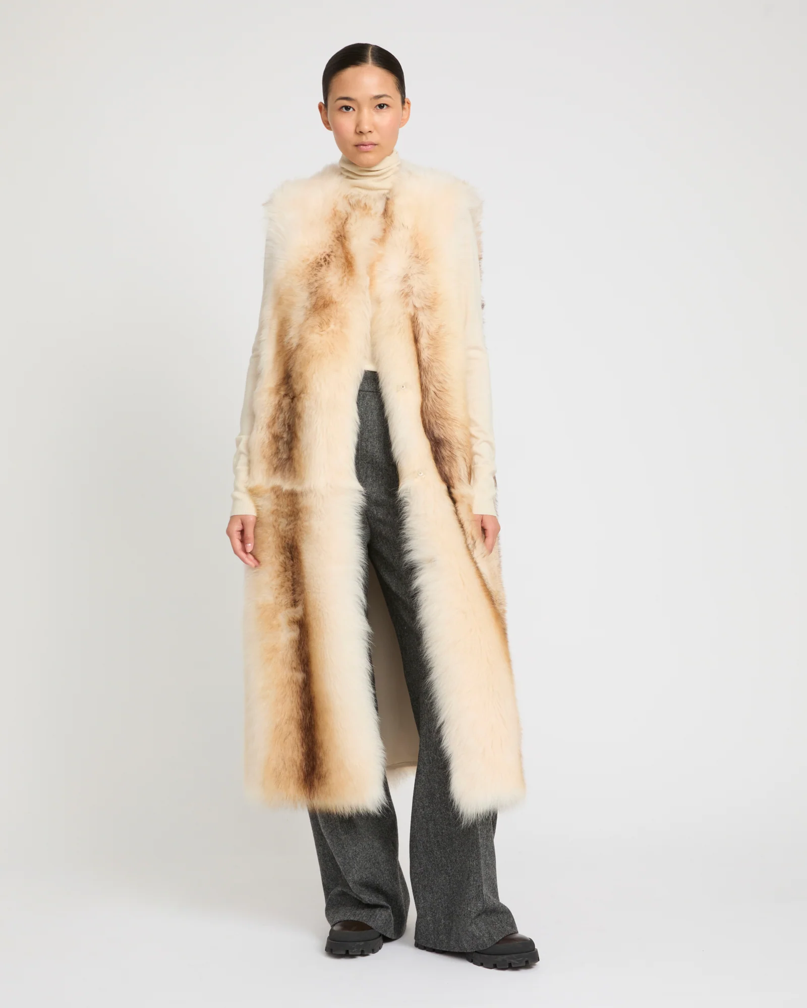 Gilet long en peau lainée d'agneau Toscane