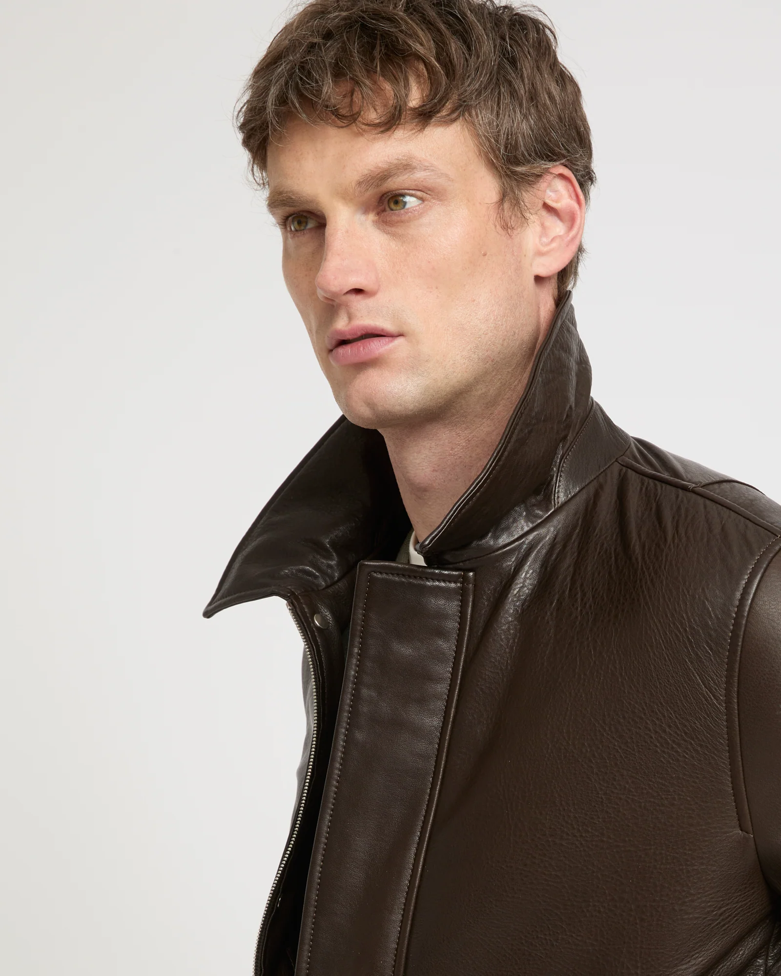 Blouson aviateur en cuir d'agneau avec grain naturel - Image 4