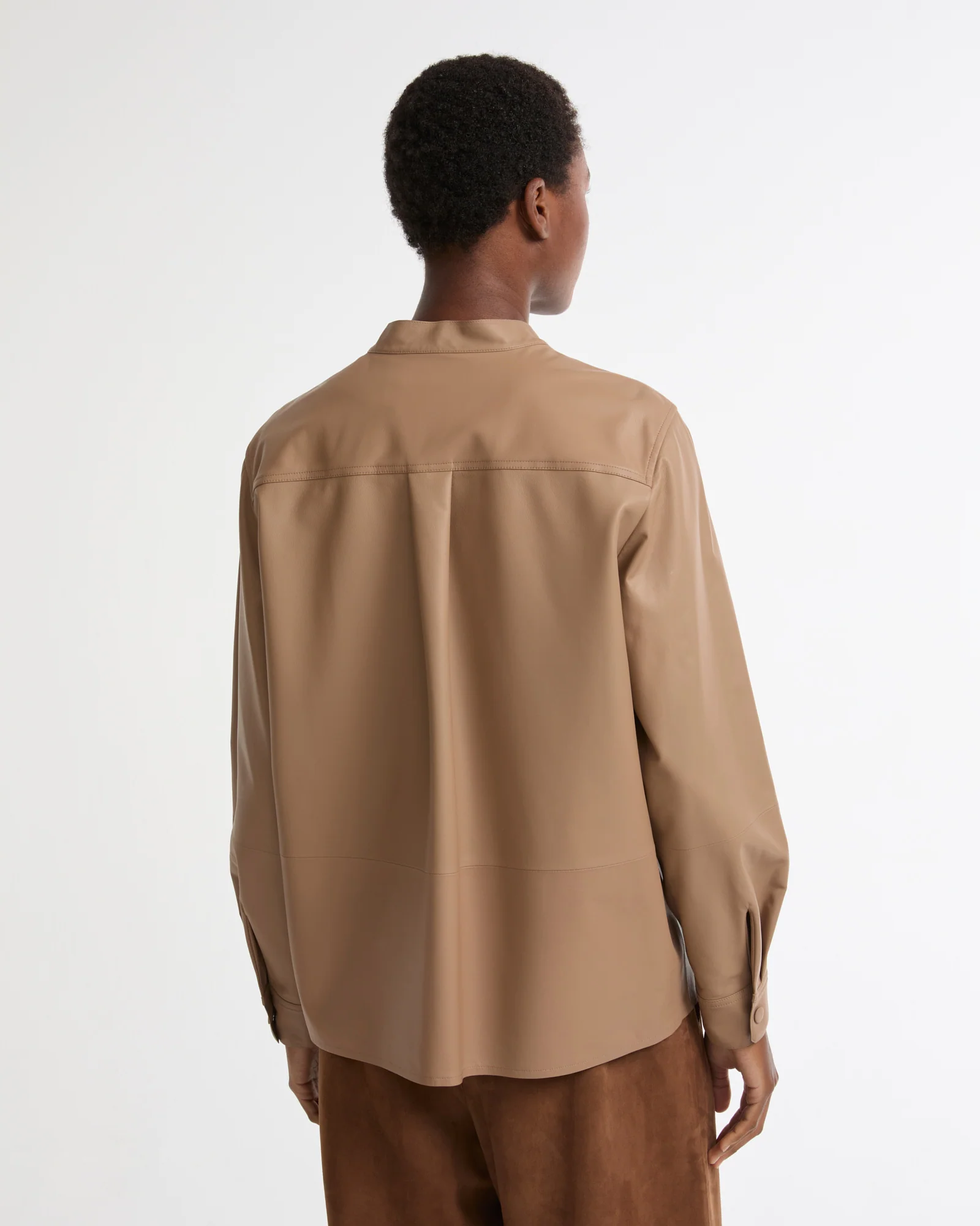 Chemise en cuir d'agneau fluide - Image 3