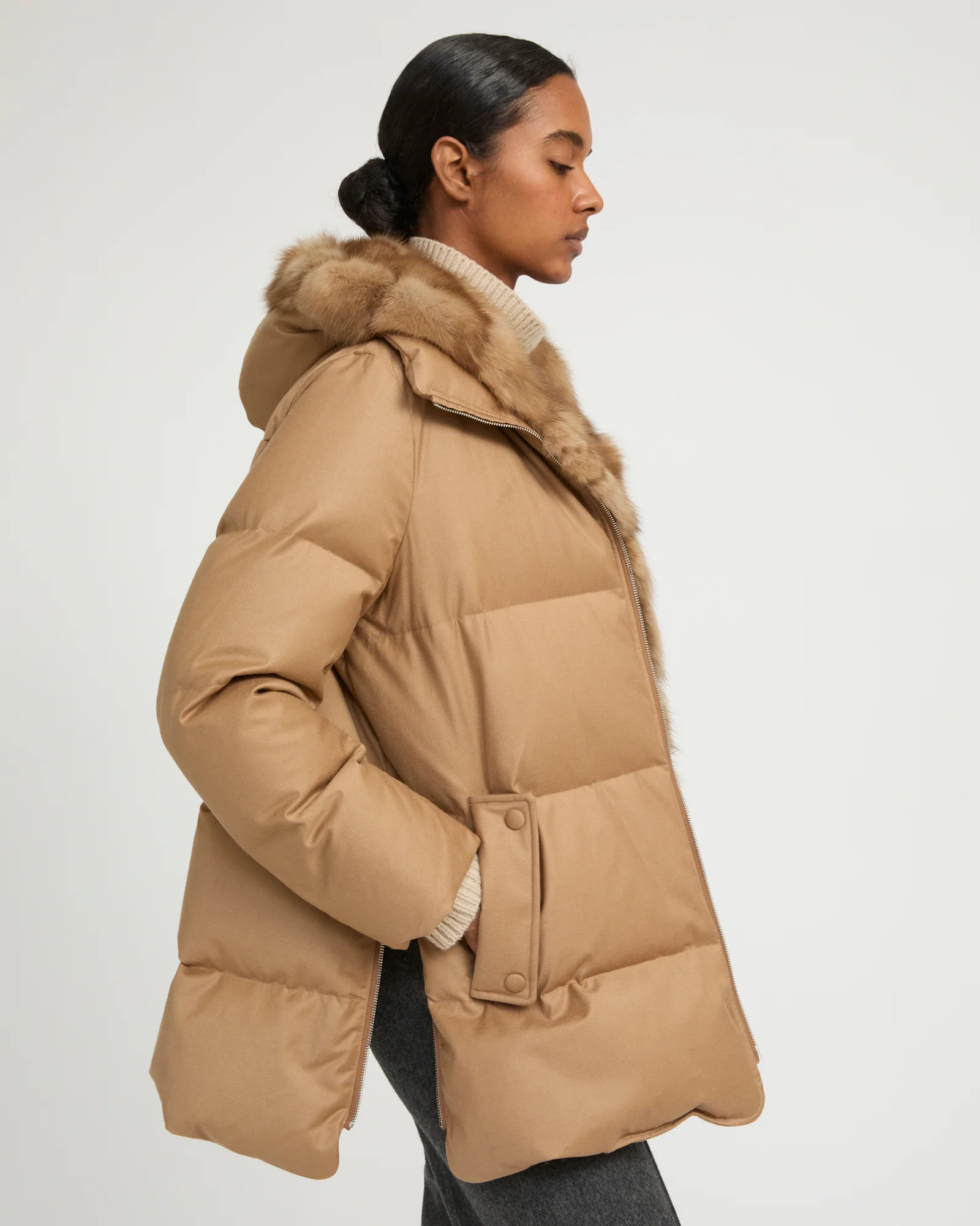 Doudoune en flanelle Loro Piana avec plastron amovible en fourrure de zibeline