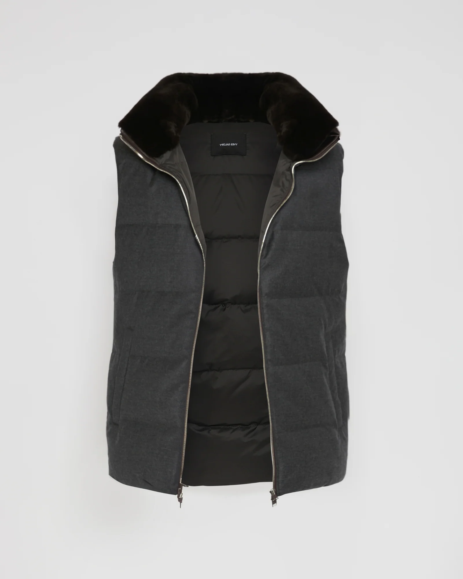 Gilet doudoune en tissu imperméable Loro Piana avec col en fourrure de vison - Image 7