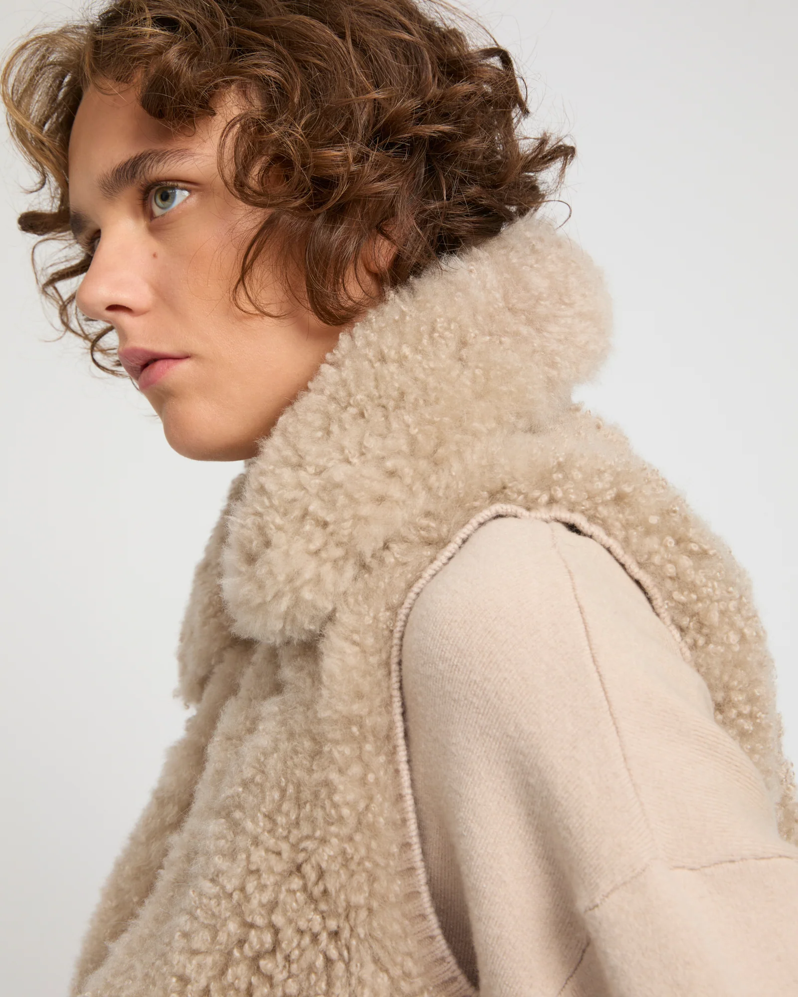 Gilet en agneau cachemire et maille Mérinos - Image 2