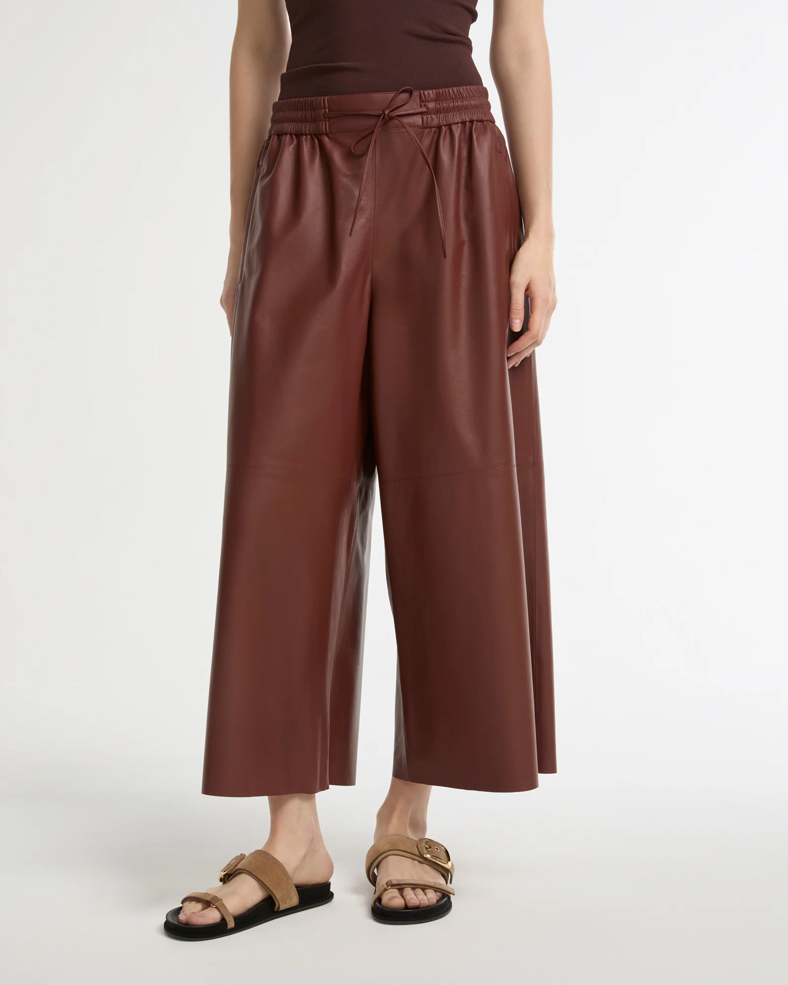 Jupe culotte en cuir d'agneau fin - Image 4