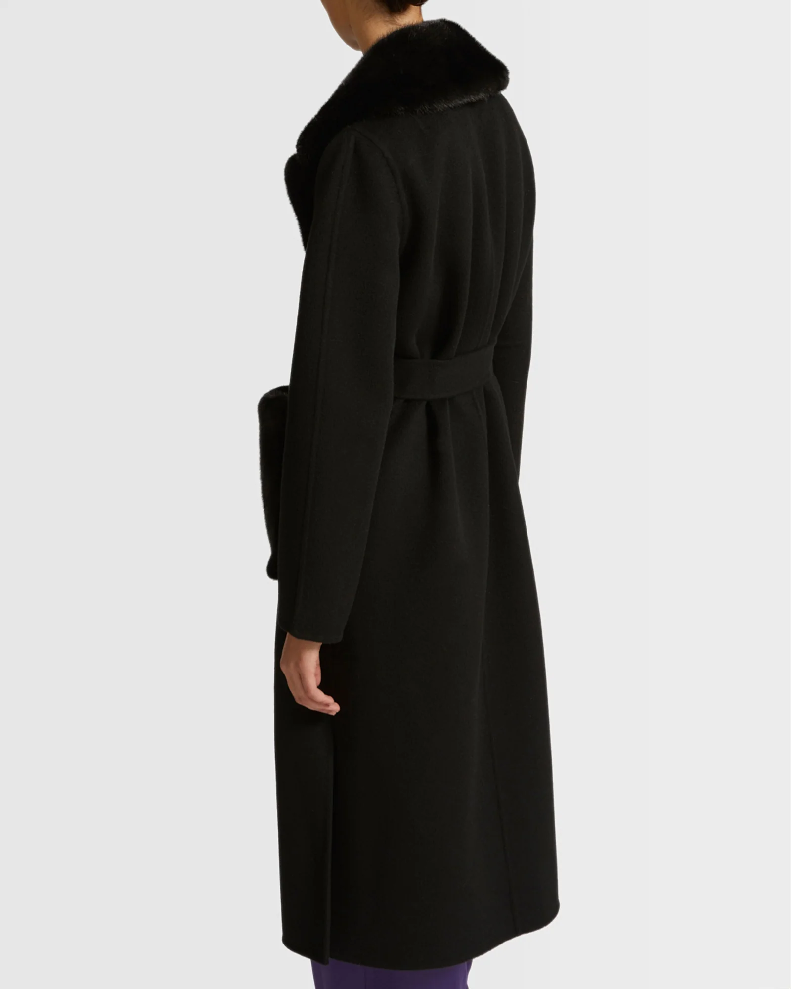 Manteau ceinturé en lainage cachemire avec col et sur-poches en fourrure de vison - Image 3