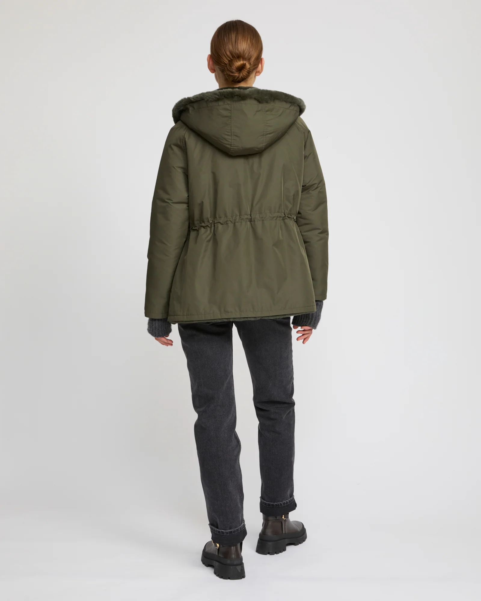 Parka à capuche réversible en tissu technique et lapin rex - Image 6