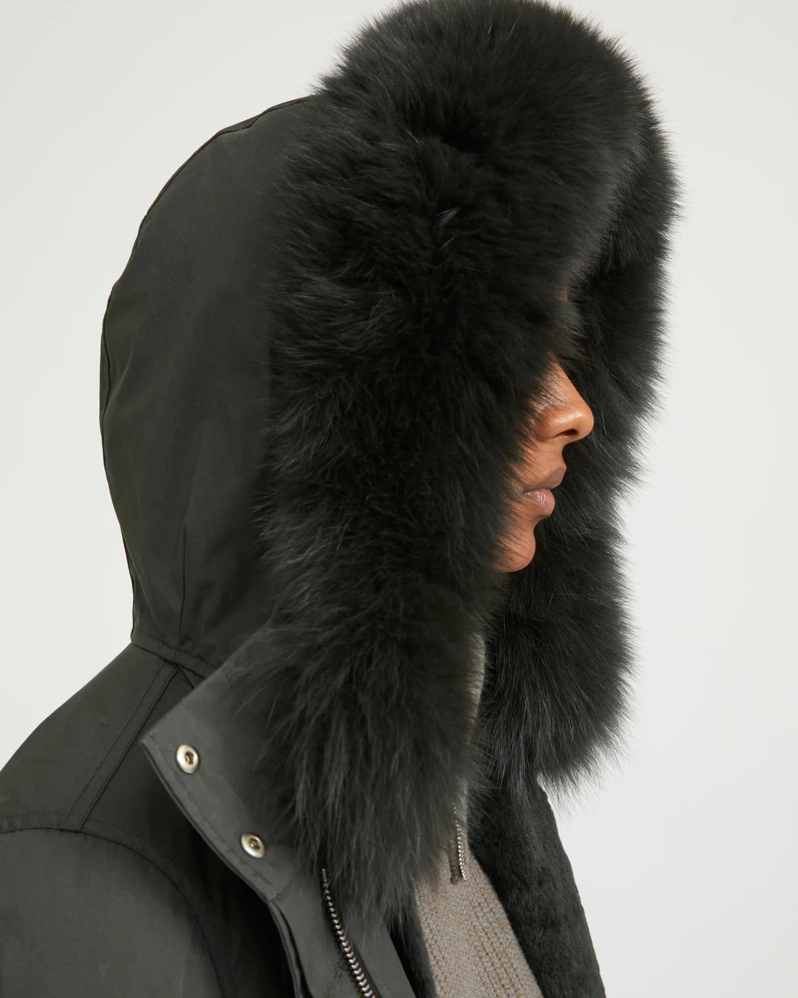 Parka iconique longue en coton mélangé imperméable avec fourrure de renard et lapin - Image 3