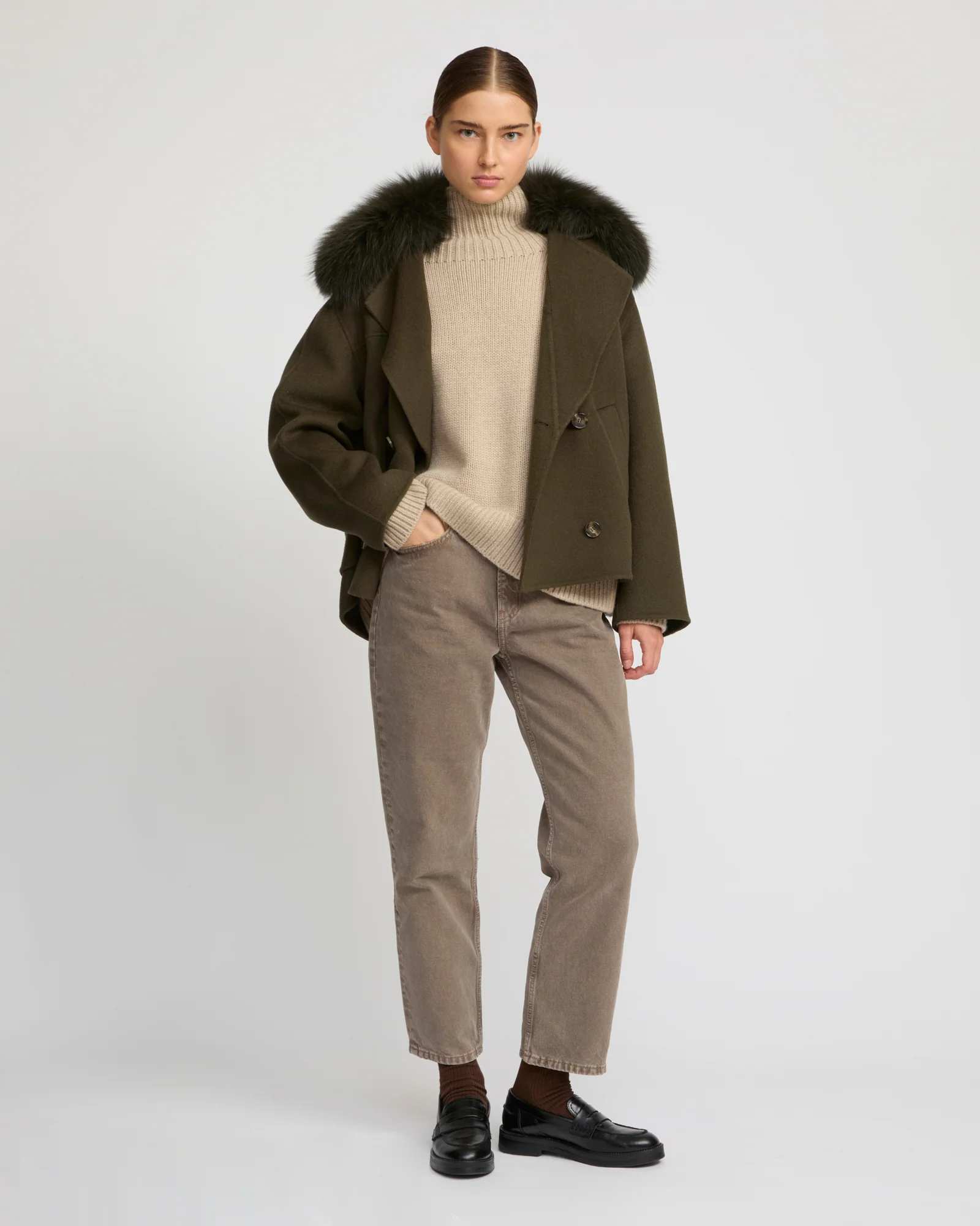 Veste caban en lainage cachemire et col amovible en fourrure de renard - Image 2