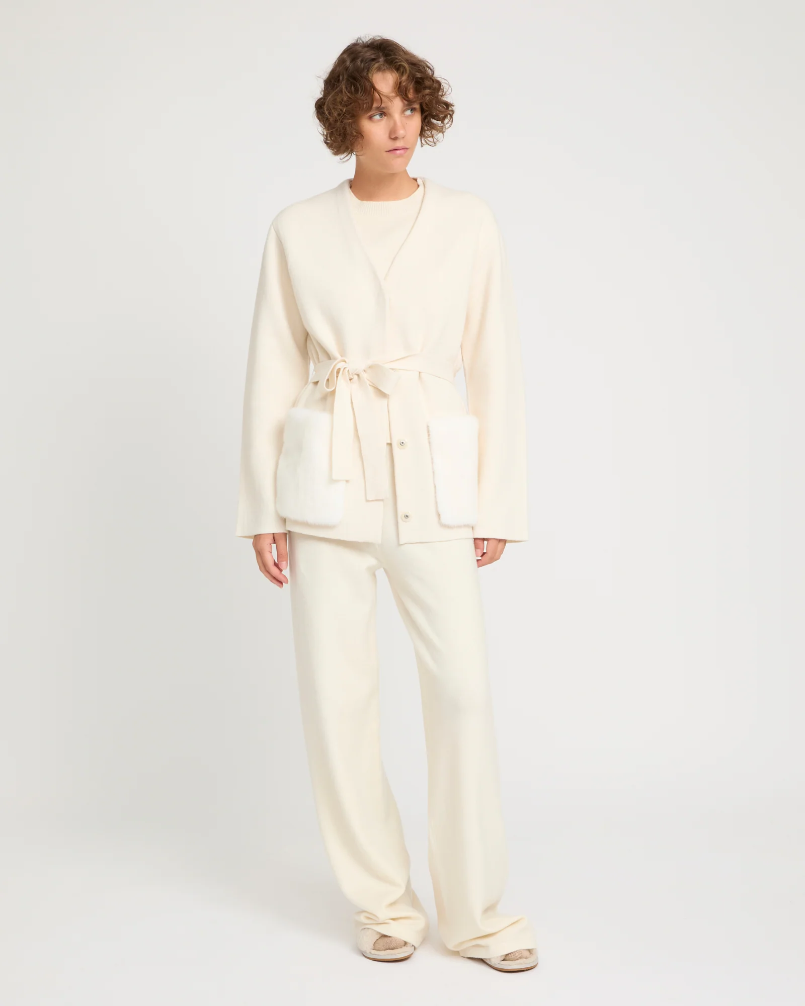 Veste ceinturée en maille et fourrure de vison