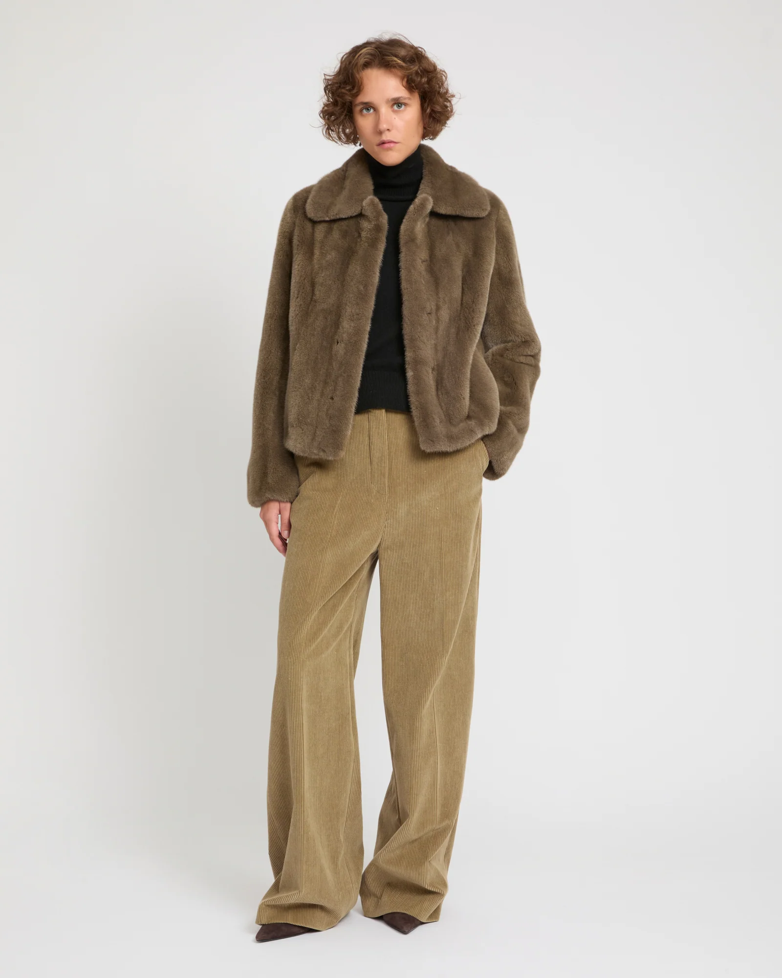Veste courte en fourrure de vison à poils longs
