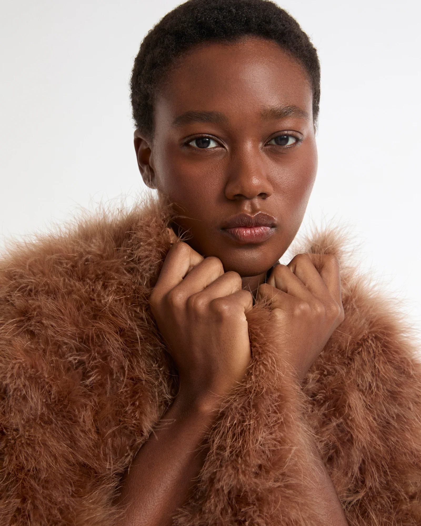 Veste courte en plumes - Image 2