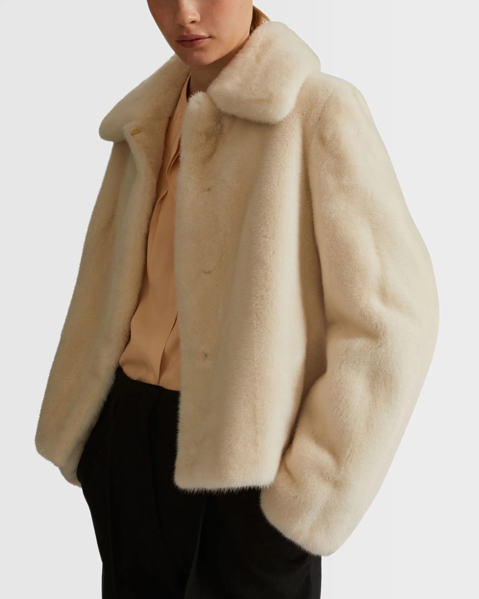 Veste courte en fourrure de vison à poils longs - Image 2