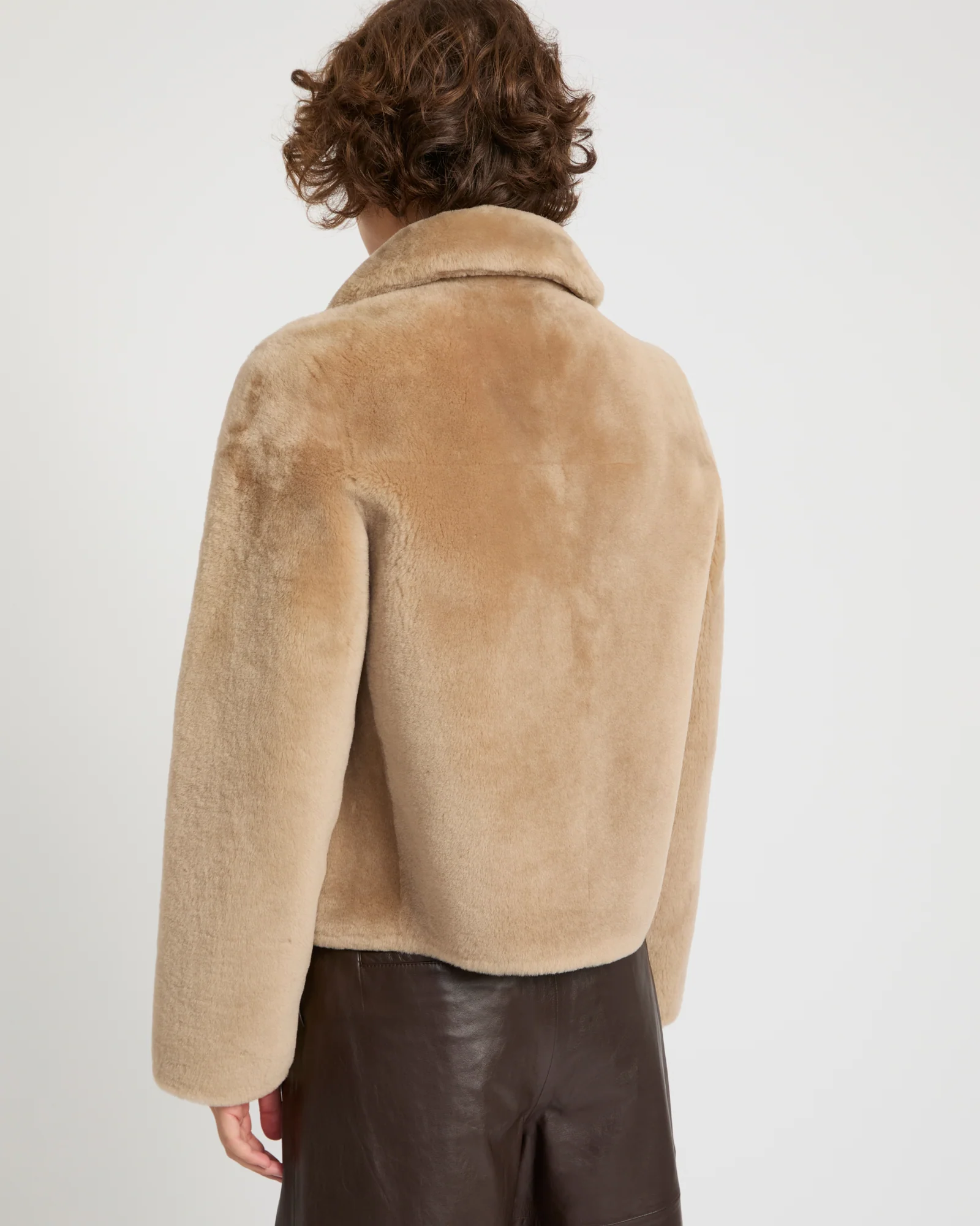 Veste courte en agneau mérinos - Image 5